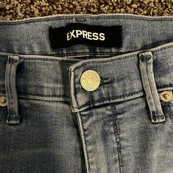 Express Jeans - Picture 3 of 5